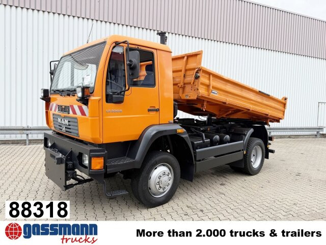 MAN 14.225 LAK 4x4 BB, Winterdienstausstattung - Truk jungkit: gambar 1 MAN 14.225 LAK 4x4 BB, Winterdienstausstattung - Truk jungkit: gambar 1