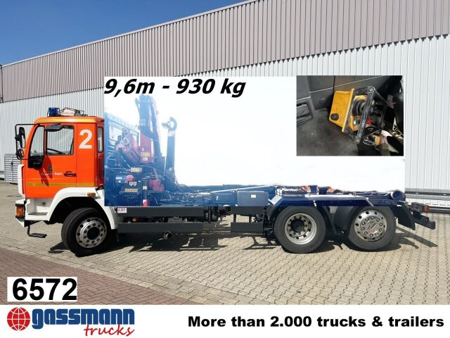 MAN 25/18.284 6x2-4 LL,Kran HMF 1113 K3, Funk, - Hook lift, Truk derek: gambar 1 MAN 25/18.284 6x2-4 LL,Kran HMF 1113 K3, Funk, - Hook lift, Truk derek: gambar 1