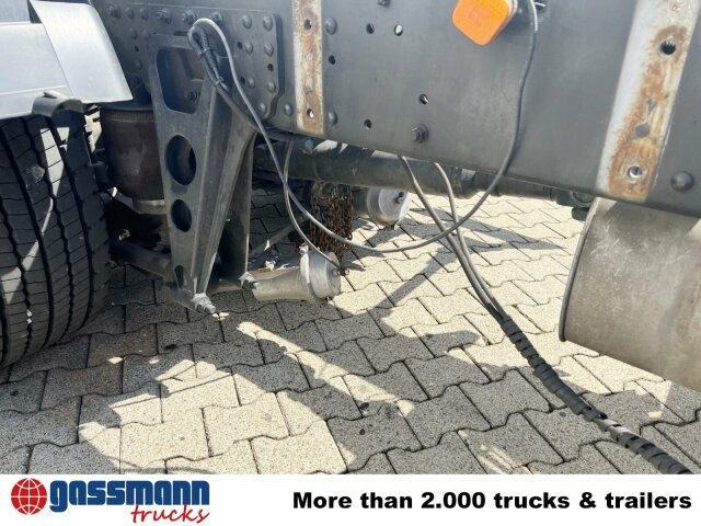 MAN 25/18.284 6x2-4 LL, Retarder, Lenkachse - Truk sasis: gambar 2 MAN 25/18.284 6x2-4 LL, Retarder, Lenkachse - Truk sasis: gambar 2