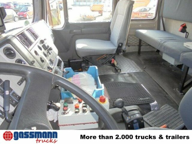 MAN 26.314 6x2 - Truk sampah: gambar 4 MAN 26.314 6x2 - Truk sampah: gambar 4