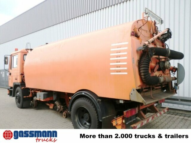 MAN M03 14.152 4x2, Schienenkehrmaschine - Penyapu jalan: gambar 5 MAN M03 14.152 4x2, Schienenkehrmaschine - Penyapu jalan: gambar 5