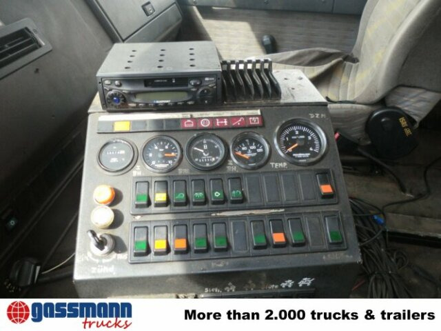 MAN M03 14.152 4x2, Schienenkehrmaschine - Penyapu jalan: gambar 2 MAN M03 14.152 4x2, Schienenkehrmaschine - Penyapu jalan: gambar 2