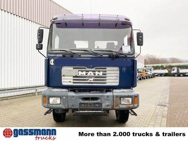 MAN T40 26.364/414 6x4, 6-Zylinder - Truk sasis: gambar 4 MAN T40 26.364/414 6x4, 6-Zylinder - Truk sasis: gambar 4