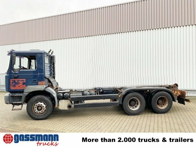 MAN T40 26.364/414 6x4, 6-Zylinder - Truk sasis: gambar 5 MAN T40 26.364/414 6x4, 6-Zylinder - Truk sasis: gambar 5