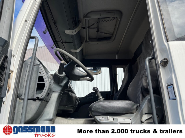 MAN TGA 26.310 6X6 BB mit Kran HMF 1253-K4, Funk - Truk flatbed, Truk derek: gambar 5 MAN TGA 26.310 6X6 BB mit Kran HMF 1253-K4, Funk - Truk flatbed, Truk derek: gambar 5