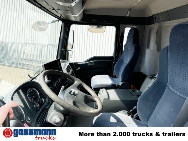 MAN TGA 26.390 6X2-4 BL, Lenk-/Liftachse, Willig - Truk tangki: gambar 5 MAN TGA 26.390 6X2-4 BL, Lenk-/Liftachse, Willig - Truk tangki: gambar 5