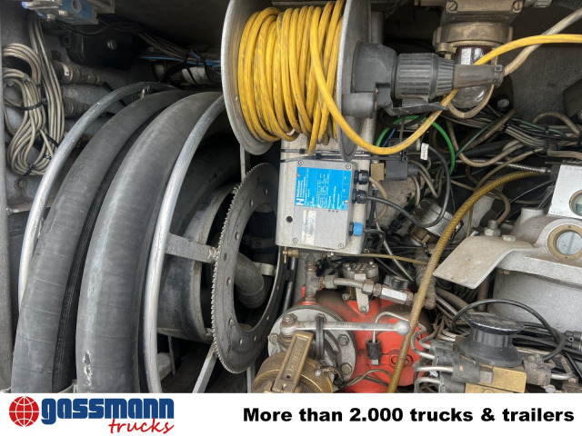 MAN TGA 26.400 6x2-4 BL, A1, Lenk-/Liftachse, ADR, - Truk tangki: gambar 2 MAN TGA 26.400 6x2-4 BL, A1, Lenk-/Liftachse, ADR, - Truk tangki: gambar 2