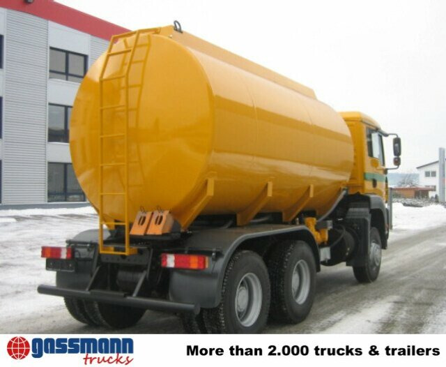 MAN TGA 26.430 6x6 - Truk tangki: gambar 4 MAN TGA 26.430 6x6 - Truk tangki: gambar 4