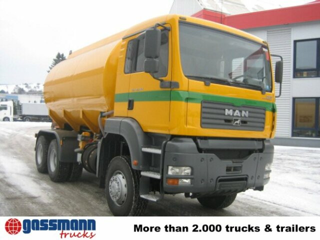 MAN TGA 26.430 6x6 - Truk tangki: gambar 5 MAN TGA 26.430 6x6 - Truk tangki: gambar 5