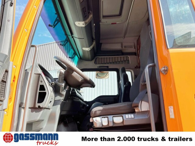 MAN TGA 26.440 6X2-2 LL, Intarder, Liftachse, LBW - Pengangkut kontainer/ Container truck: gambar 2 MAN TGA 26.440 6X2-2 LL, Intarder, Liftachse, LBW - Pengangkut kontainer/ Container truck: gambar 2