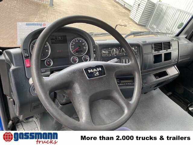 MAN TGA 35.480 8x4-4 BL, Lift-/Lenkachse - Truk sasis: gambar 5 MAN TGA 35.480 8x4-4 BL, Lift-/Lenkachse - Truk sasis: gambar 5