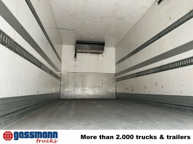 MAN TGL 12.220 4X2 BL mit Motorschaden, - Truk berpendingin: gambar 5 MAN TGL 12.220 4X2 BL mit Motorschaden, - Truk berpendingin: gambar 5