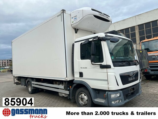MAN TGL 12.220 4X2 BL mit Motorschaden, - Truk berpendingin: gambar 1 MAN TGL 12.220 4X2 BL mit Motorschaden, - Truk berpendingin: gambar 1