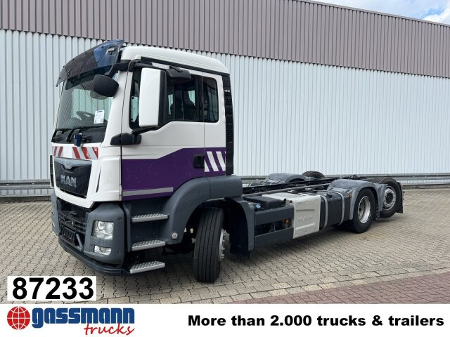 MAN TGS 26.320 6X2-4 BL, Lenk-/Liftachse, - Truk sasis: gambar 1 MAN TGS 26.320 6X2-4 BL, Lenk-/Liftachse, - Truk sasis: gambar 1