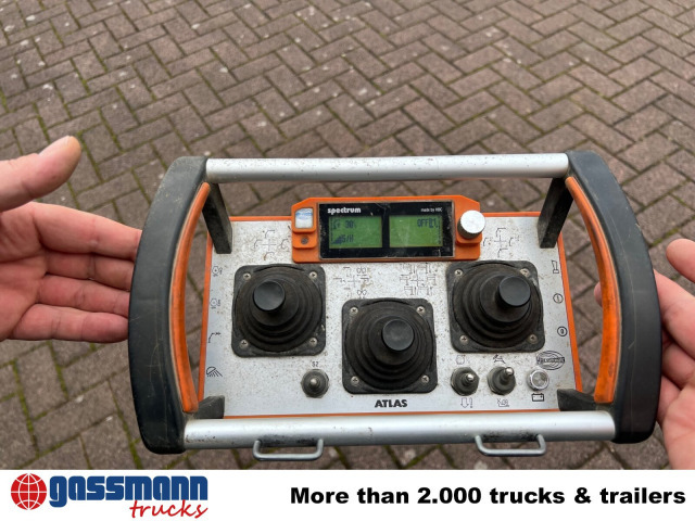 MAN TGS 26.360/400 6x2-4 BL, Lenk-/Lift, Kran Atlas - Hook lift, Truk derek: gambar 5 MAN TGS 26.360/400 6x2-4 BL, Lenk-/Lift, Kran Atlas - Hook lift, Truk derek: gambar 5