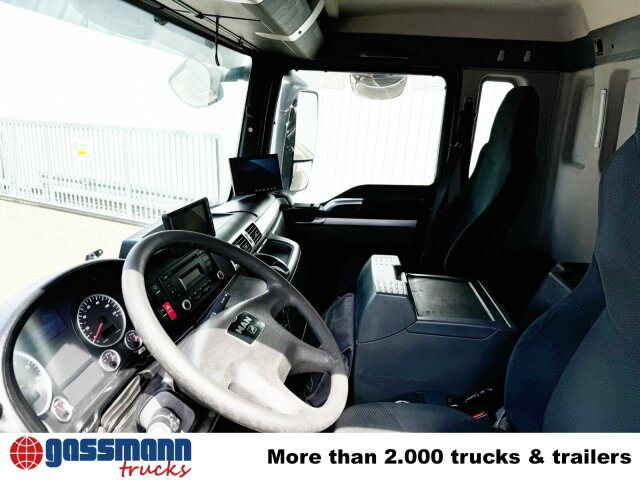 MAN TGS 26.360 6X2-4 BL, Lift-/Lenkachse, - Truk box: gambar 4 MAN TGS 26.360 6X2-4 BL, Lift-/Lenkachse, - Truk box: gambar 4