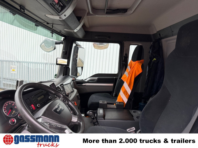 MAN TGS 26.440 6x2-4 BL, Lenk-/Liftachse, ADR, - Truk tangki: gambar 4 MAN TGS 26.440 6x2-4 BL, Lenk-/Liftachse, ADR, - Truk tangki: gambar 4