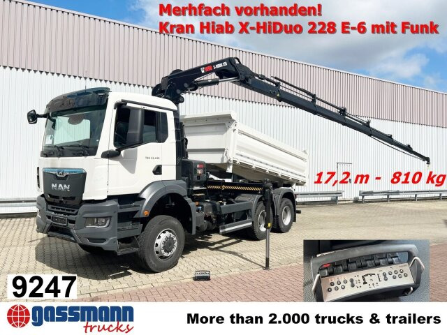 MAN TGS 33.430 6x6 BB CH mit Kran Hiab X-HiDuo 228 - Truk jungkit, Truk derek: gambar 1 MAN TGS 33.430 6x6 BB CH mit Kran Hiab X-HiDuo 228 - Truk jungkit, Truk derek: gambar 1