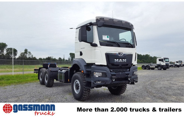 MAN TGS 33.440 6x6 BB CH, Euro2, Einzelbereifung - Truk sasis: gambar 3 MAN TGS 33.440 6x6 BB CH, Euro2, Einzelbereifung - Truk sasis: gambar 3