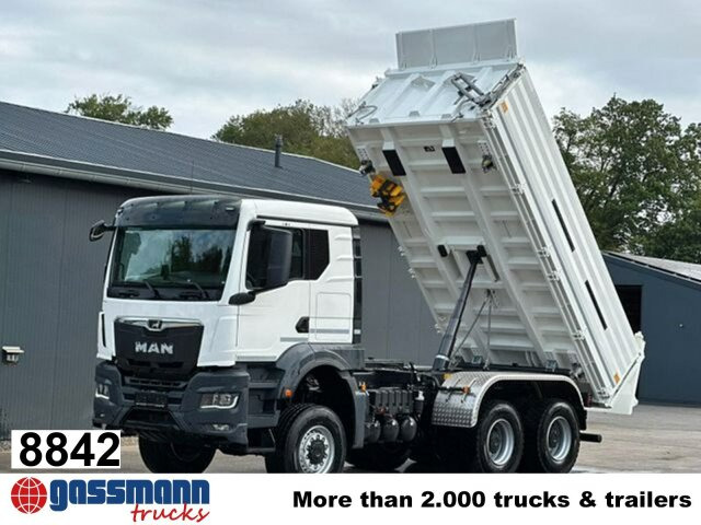 MAN TGS 33.480 6x6 BB CH, Hohe Bauart, Nebenantrieb - Truk jungkit: gambar 1 MAN TGS 33.480 6x6 BB CH, Hohe Bauart, Nebenantrieb - Truk jungkit: gambar 1