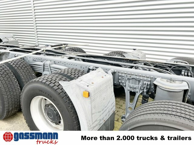 Truk sasis baru MAN TGS 50.480BB 10x4 Retarder, 3-f.NA: gambar 15 Truk sasis baru MAN TGS 50.480BB 10x4 Retarder, 3-f.NA: gambar 15