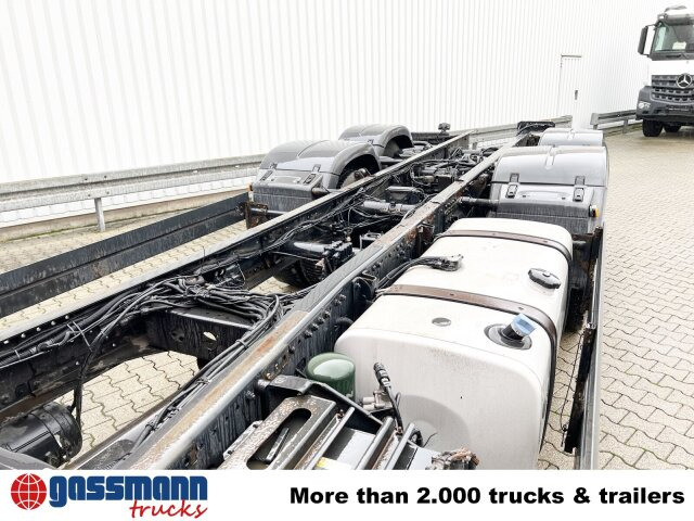 MAN TGX 26.440 6x2-2 LL, Lenk-Liftachse - Truk sasis: gambar 3 MAN TGX 26.440 6x2-2 LL, Lenk-Liftachse - Truk sasis: gambar 3