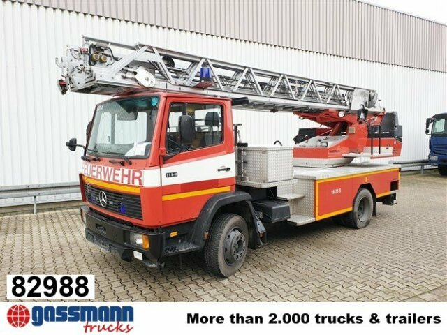 Mercedes-Benz 1114 4x2 DLK 18-12 CC Drehleiter, 24 Meter - Truk pemadam kebakaran: gambar 1 Mercedes-Benz 1114 4x2 DLK 18-12 CC Drehleiter, 24 Meter - Truk pemadam kebakaran: gambar 1