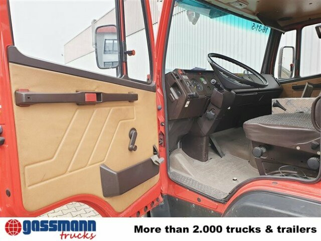 Mercedes-Benz 1114 4x2 DLK 18-12 CC Drehleiter, 24 Meter - Truk pemadam kebakaran: gambar 3 Mercedes-Benz 1114 4x2 DLK 18-12 CC Drehleiter, 24 Meter - Truk pemadam kebakaran: gambar 3