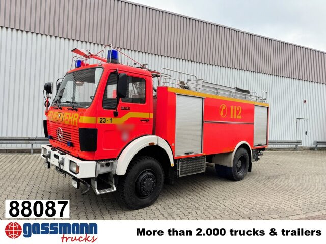 Mercedes-Benz 1922 AK 4x4 TLF 24-50, 4950l Tank - Ambulans: gambar 1 Mercedes-Benz 1922 AK 4x4 TLF 24-50, 4950l Tank - Ambulans: gambar 1
