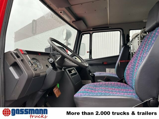 Mercedes-Benz 814 D 4x2 Doka, TLF 8 - Truk pemadam kebakaran: gambar 3 Mercedes-Benz 814 D 4x2 Doka, TLF 8 - Truk pemadam kebakaran: gambar 3