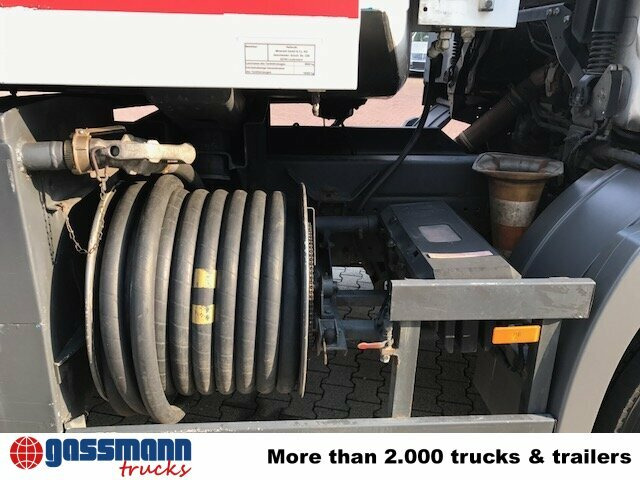 Mercedes-Benz Actros 1841 L 4x2, Esterer Tankaufbau ca. - Truk tangki: gambar 3 Mercedes-Benz Actros 1841 L 4x2, Esterer Tankaufbau ca. - Truk tangki: gambar 3