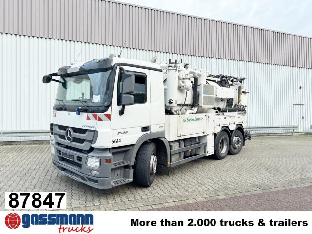 Mercedes-Benz Actros 2536 L 6x2, Müller Saug- und Spülwagen - Penyapu jalan: gambar 1 Mercedes-Benz Actros 2536 L 6x2, Müller Saug- und Spülwagen - Penyapu jalan: gambar 1