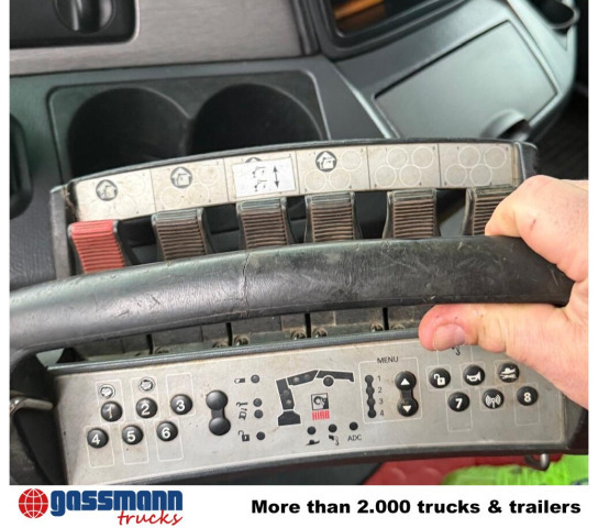 Mercedes-Benz Actros 2546 L 6x2, Hiab Kran 244 E - 6 Hiduo, - Truk flatbed, Truk derek: gambar 4 Mercedes-Benz Actros 2546 L 6x2, Hiab Kran 244 E - 6 Hiduo, - Truk flatbed, Truk derek: gambar 4