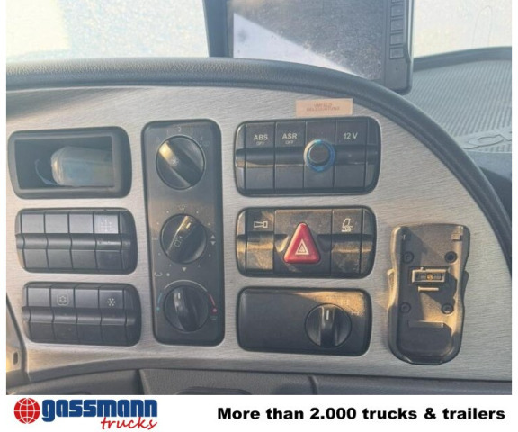 Mercedes-Benz Actros 3341 K 6x4, Bormatik links, Heckkran Penz - Truk jungkit, Truk derek: gambar 4 Mercedes-Benz Actros 3341 K 6x4, Bormatik links, Heckkran Penz - Truk jungkit, Truk derek: gambar 4