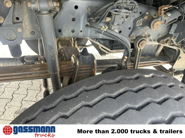 Mercedes-Benz Actros 3348 AK 6x6, Bordmatik links - Truk jungkit: gambar 3 Mercedes-Benz Actros 3348 AK 6x6, Bordmatik links - Truk jungkit: gambar 3