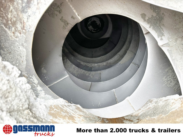 Truk pengaduk beton Mercedes-Benz Arocs 3251 8x4/4, Betonmischer Liebherr ca. 9m³: gambar 14