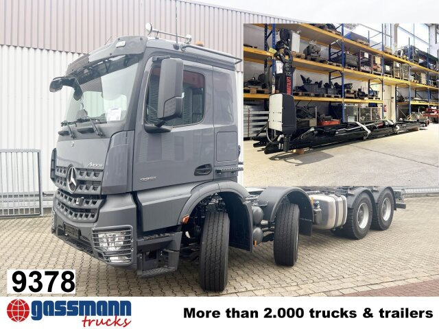 Mercedes-Benz Arocs 3251 L 8x4/4 - Hook lift: gambar 1 Mercedes-Benz Arocs 3251 L 8x4/4 - Hook lift: gambar 1