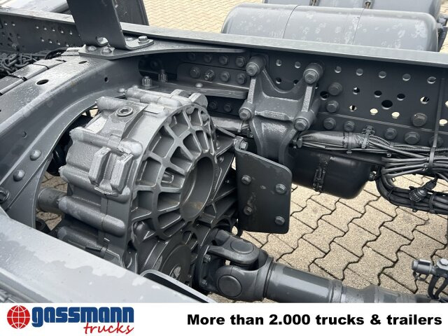 Mercedes-Benz Arocs 3340/46 A 6x6, Grounder - Truk sasis: gambar 2 Mercedes-Benz Arocs 3340/46 A 6x6, Grounder - Truk sasis: gambar 2