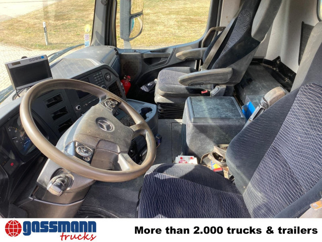 Mercedes-Benz Arocs 4151 K 8x4, Fassi Heckkran F 365 RA. 2.26 - Truk flatbed, Truk derek: gambar 2 Mercedes-Benz Arocs 4151 K 8x4, Fassi Heckkran F 365 RA. 2.26 - Truk flatbed, Truk derek: gambar 2