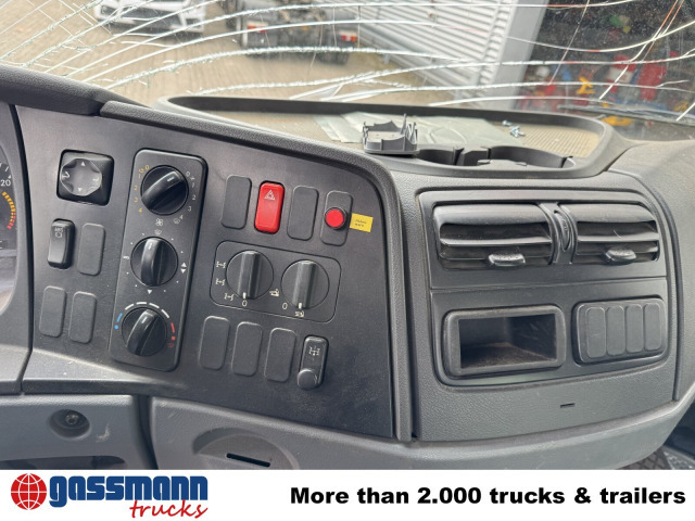 Mercedes-Benz Atego 1023 A 4x4, Einzelbereifung, Heckkran - Truk sasis, Truk derek: gambar 4 Mercedes-Benz Atego 1023 A 4x4, Einzelbereifung, Heckkran - Truk sasis, Truk derek: gambar 4