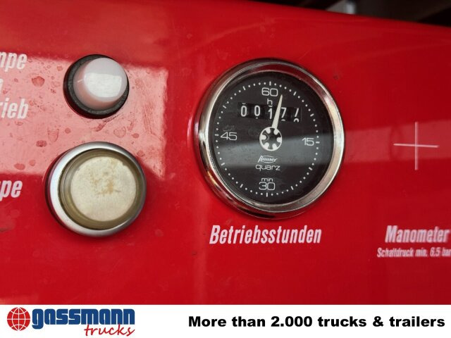 Mercedes-Benz Atego 1328 4x4, 8+1 Sitze, LF 16/12 - Truk pemadam kebakaran: gambar 3 Mercedes-Benz Atego 1328 4x4, 8+1 Sitze, LF 16/12 - Truk pemadam kebakaran: gambar 3