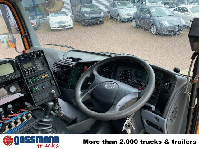 Mercedes-Benz Atego 1524 L 4x2 Kehrmaschine FAUN Viajet - Penyapu jalan: gambar 3 Mercedes-Benz Atego 1524 L 4x2 Kehrmaschine FAUN Viajet - Penyapu jalan: gambar 3