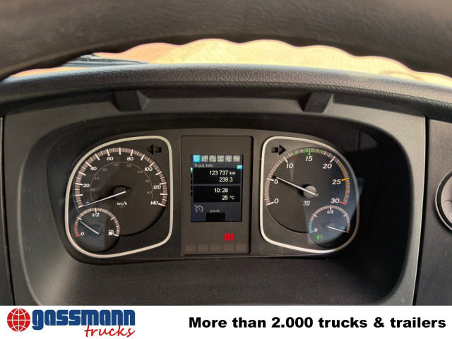 Mercedes-Benz Atego 1524 LKO 4x2, Kehrmaschine FAUN Viajet 6RH - Penyapu jalan: gambar 5 Mercedes-Benz Atego 1524 LKO 4x2, Kehrmaschine FAUN Viajet 6RH - Penyapu jalan: gambar 5