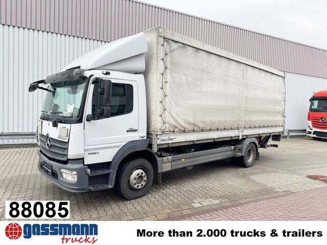 Mercedes-Benz Atego 1530 L 4x2 mit LBW Dhollandia - Truk flatbed: gambar 1 Mercedes-Benz Atego 1530 L 4x2 mit LBW Dhollandia - Truk flatbed: gambar 1