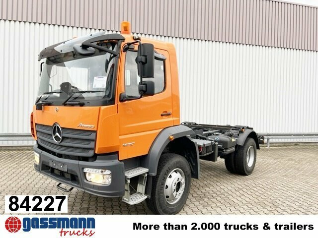 Mercedes-Benz Atego 1630 AK 4x4, 2x Nebenantrieb, Rechtslenker - Hook lift: gambar 1 Mercedes-Benz Atego 1630 AK 4x4, 2x Nebenantrieb, Rechtslenker - Hook lift: gambar 1