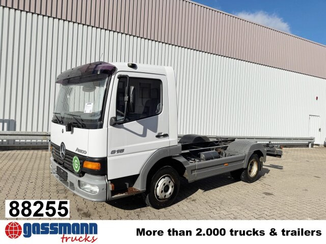 Mercedes-Benz Atego 815 4x2 - Truk sasis: gambar 1 Mercedes-Benz Atego 815 4x2 - Truk sasis: gambar 1