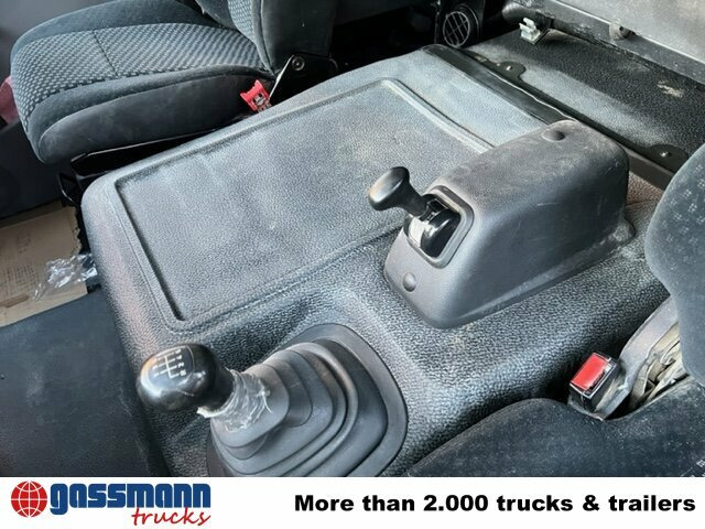 Mercedes-Benz Atego 822 4x2, Doka mit Kombisitzbank - Truk flatbed: gambar 4 Mercedes-Benz Atego 822 4x2, Doka mit Kombisitzbank - Truk flatbed: gambar 4