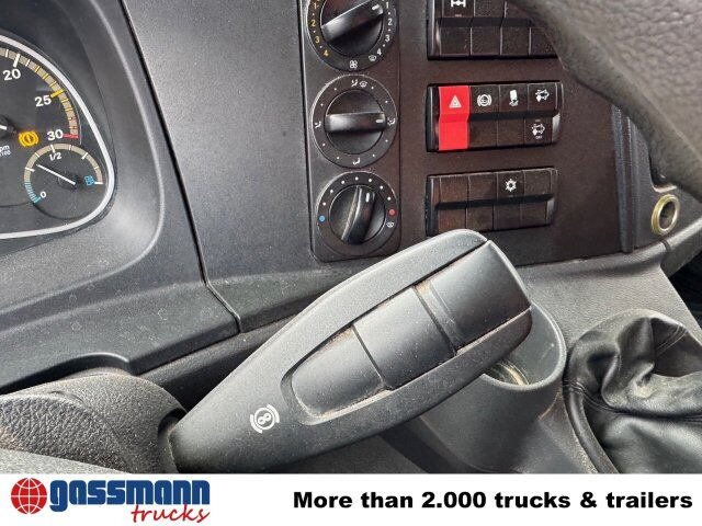 Mercedes-Benz Atego 823 K 4x2, 2x AHK - Truk jungkit: gambar 5 Mercedes-Benz Atego 823 K 4x2, 2x AHK - Truk jungkit: gambar 5