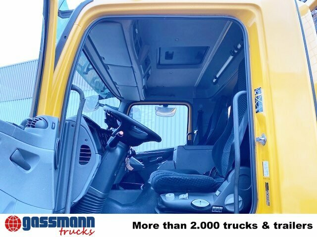 Mercedes-Benz Axor 1833 L 4x2 mit Heckkran Hiab XS 133 K-2 - Truk flatbed, Truk derek: gambar 2 Mercedes-Benz Axor 1833 L 4x2 mit Heckkran Hiab XS 133 K-2 - Truk flatbed, Truk derek: gambar 2