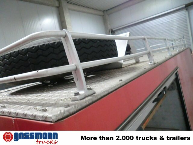 Mercedes-Benz LP 813 4x2 TLF8 Feuerwehr - Truk pemadam kebakaran: gambar 3 Mercedes-Benz LP 813 4x2 TLF8 Feuerwehr - Truk pemadam kebakaran: gambar 3